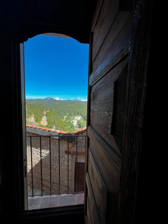 Habitación Doble con vistas a la montaña - 1 o 2 camas — Hospedería Virgen de la Balma