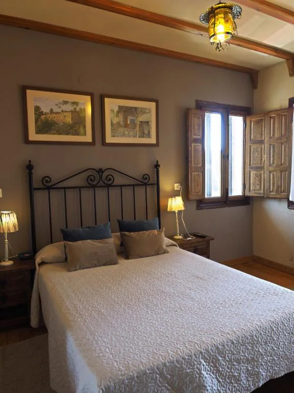 Habitación Doble — Hospedium Hostal Almanzor