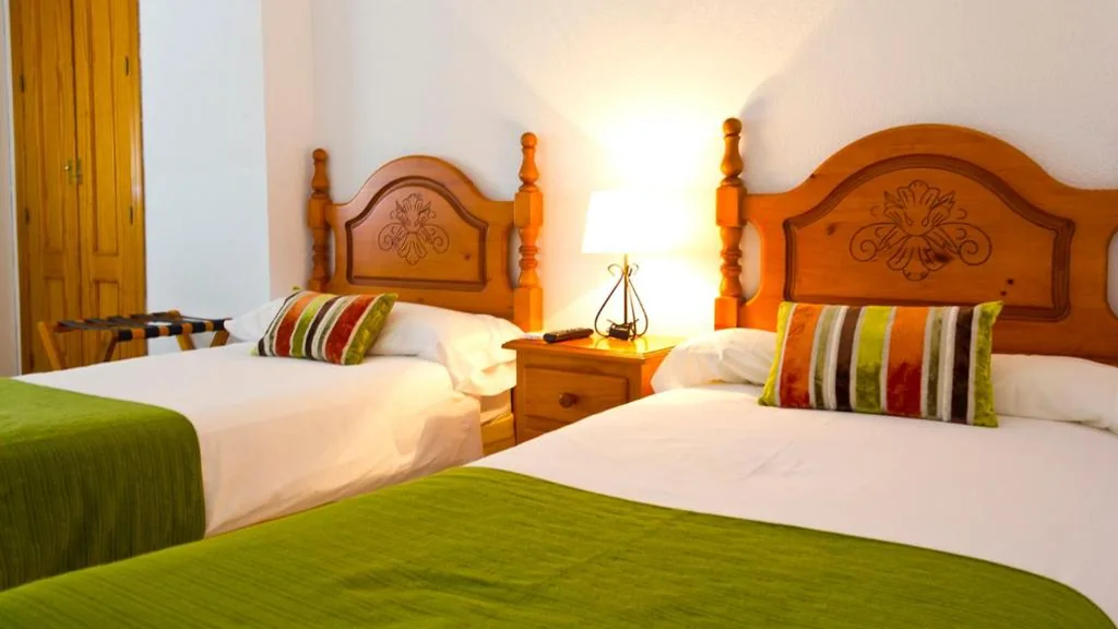 Habitación Individual — Hospedium Hostal Restaurante El Mirador de Atienza
