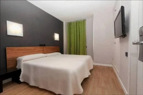 Habitación Doble - 1 o 2 camas — Hospedium Hostal Un Punto Chic