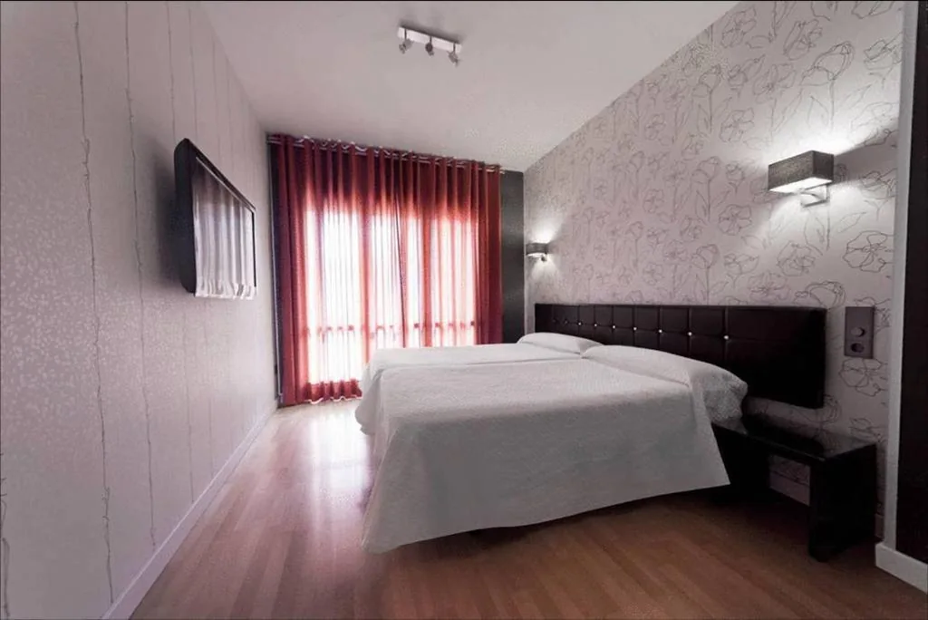 Habitación Doble Superior - 1 o 2 camas — Hospedium Hostal Un Punto Chic