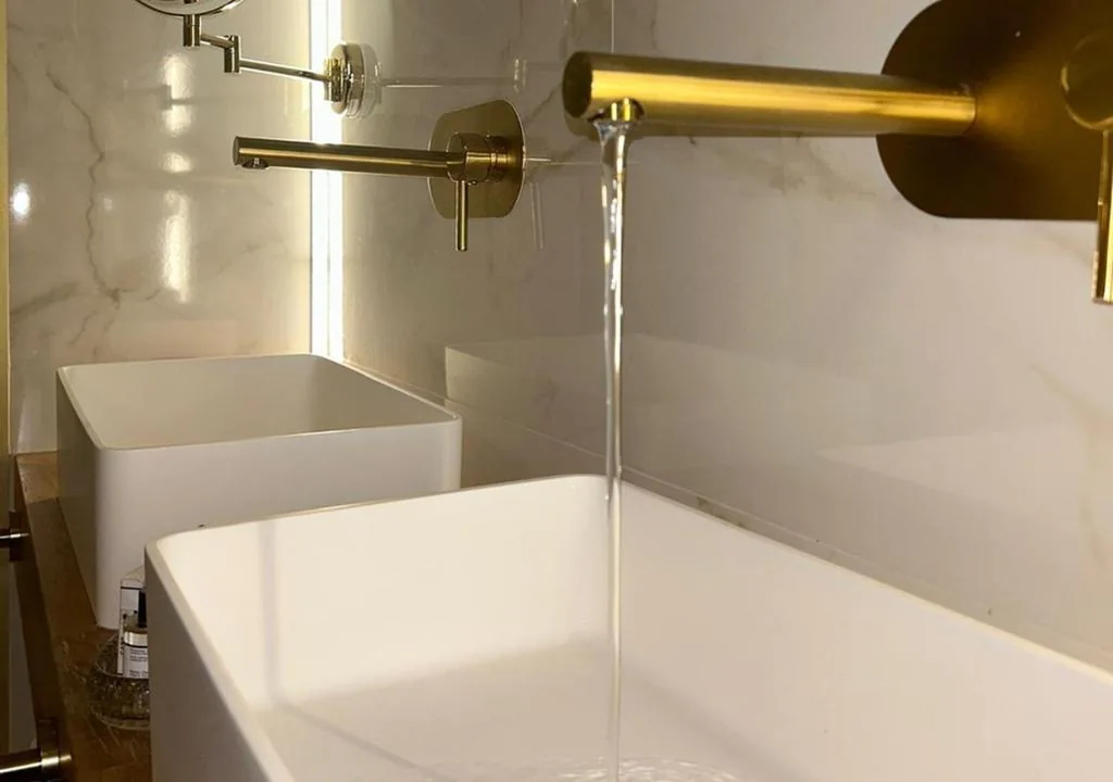 海景高级双床间 — Hospedium Hotel Barómetro de Camariñas