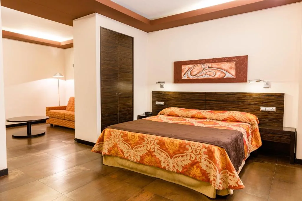 Junior Suite — Hospedium Hotel Los Periquitos