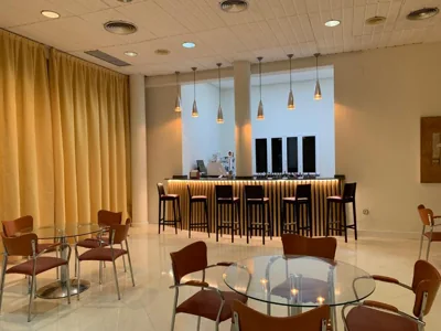 Hospedium Hotel Sky Blu Torre de Sevilla — foto 8