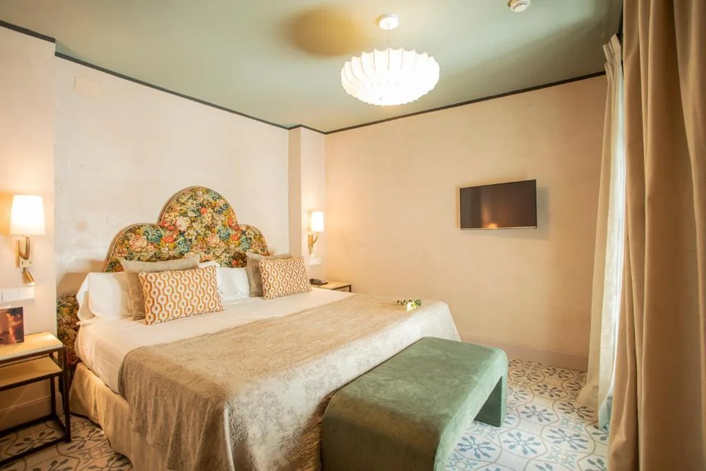 Suite — Hospes Las Casas del Rey de Baeza, a Member of Design Hotels