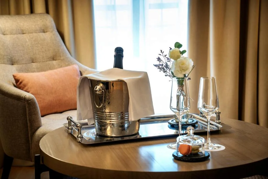Offerta Romantica — Hospes Palacio de Arenales & Spa