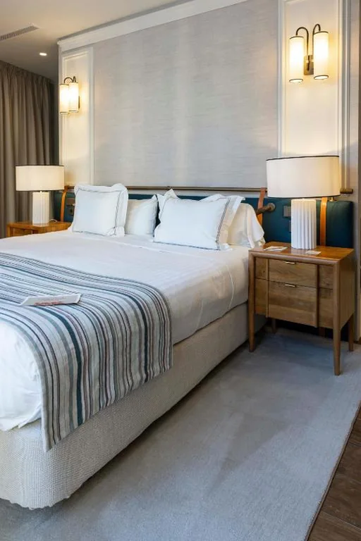 Dreibettzimmer — Hospes Palacio de los Patos, a Member of Design Hotels