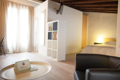 Host & Home — Foto 4