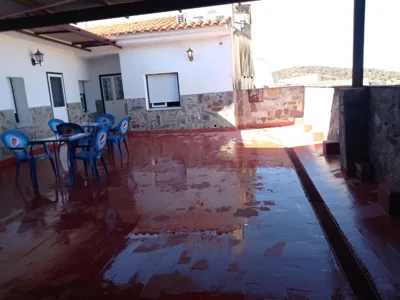 Hostal 2 estrellas -Restaurante Las Tres Encinas EN EL CENTRO DEL PUEBLO — foto 8