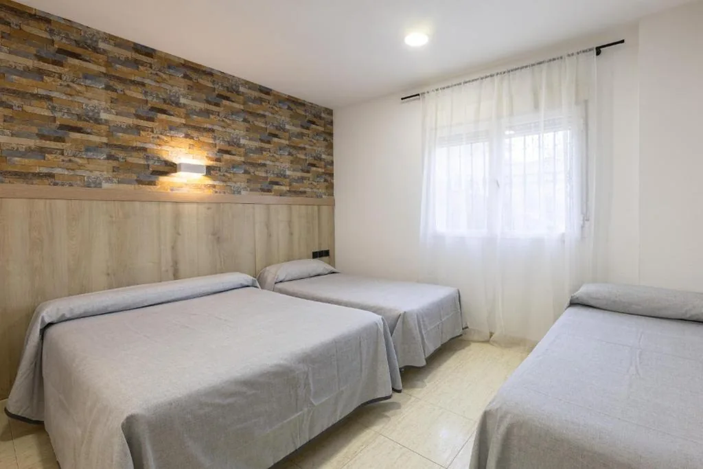 Vierbettzimmer — Hostal 82