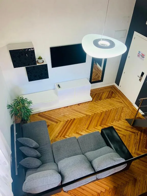 Ático Deluxe con terraza — Hostal Abadia Madrid