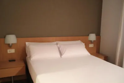 Hostal Abodi — foto 10
