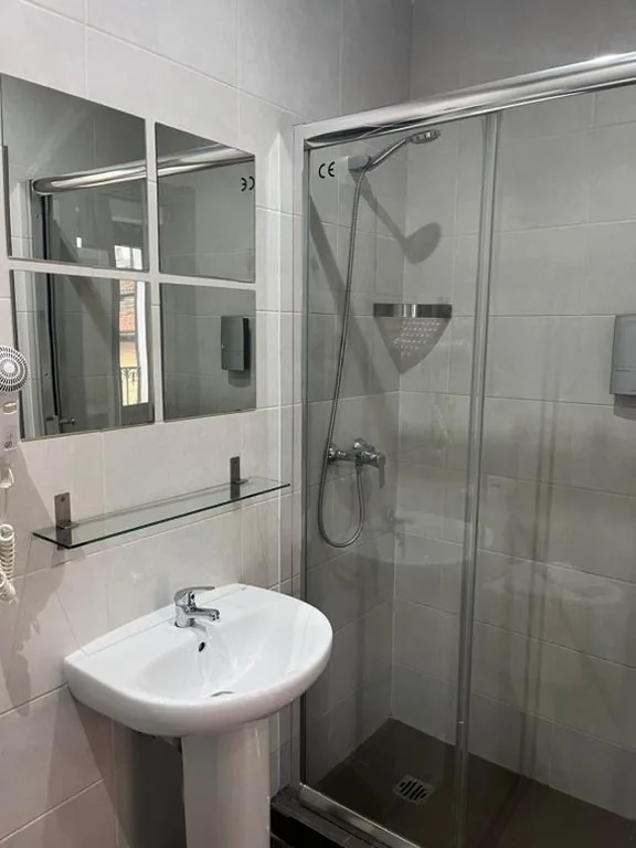 Quarto Duplo — Hostal Abril Madrid