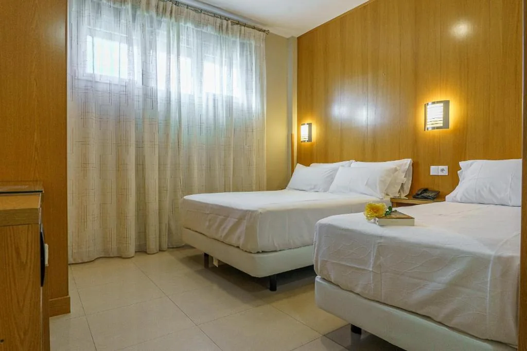 Camera Tripla — Hostal Acueducto Los Milagros