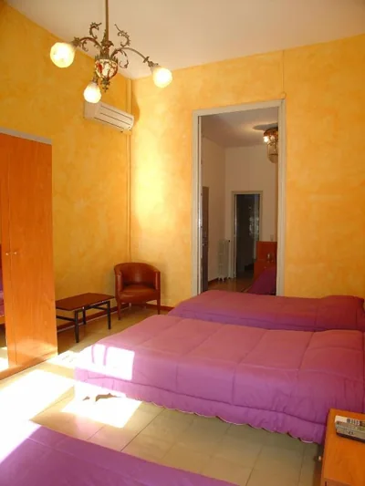 Hostal Adarnius — foto 2