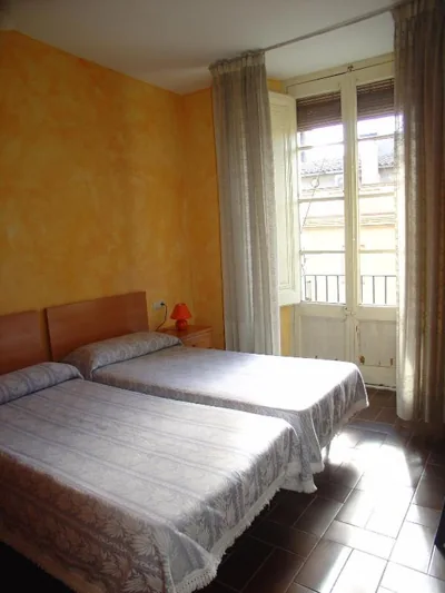 Hostal Adarnius — foto 10