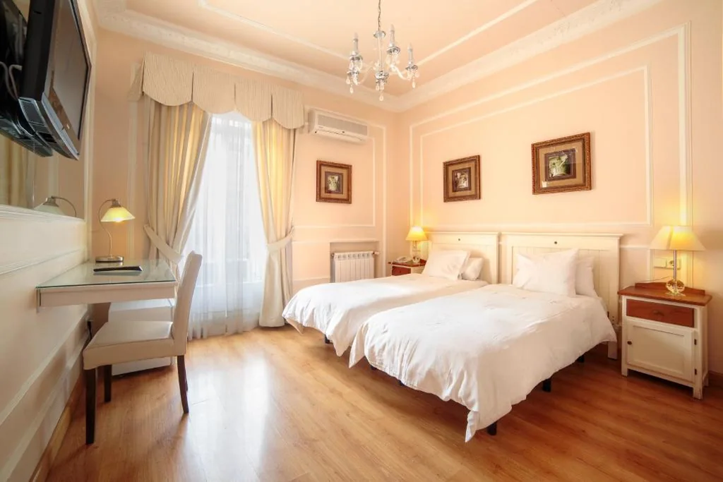 Zweibettzimmer — Hostal Adria Santa Ana