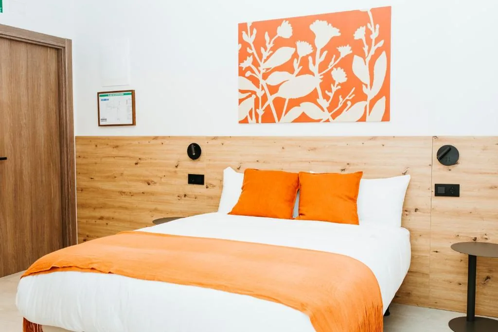 Habitación Doble adaptada para personas con discapacidad - 1 o 2 camas — Hostal Ainhoa