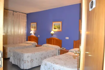 Hostal Al-Qazeres — foto 2