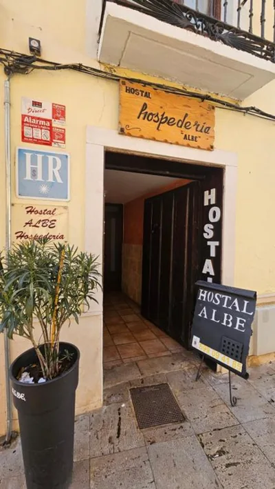 HOSTAL ALBE — Foto 11