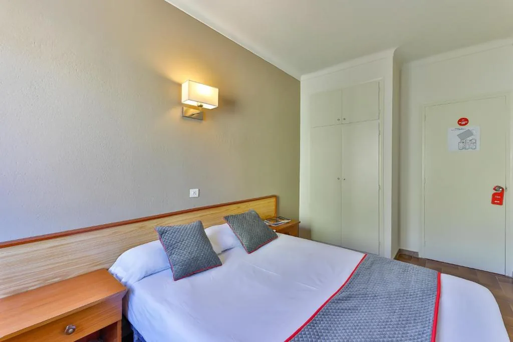 Tweepersoonskamer — Hostal Alberana