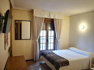 Hostal Alcántara — Foto 5