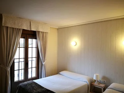 Hostal Alcántara — Foto 10