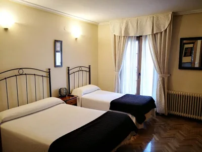 Hostal Alcántara — Foto 11