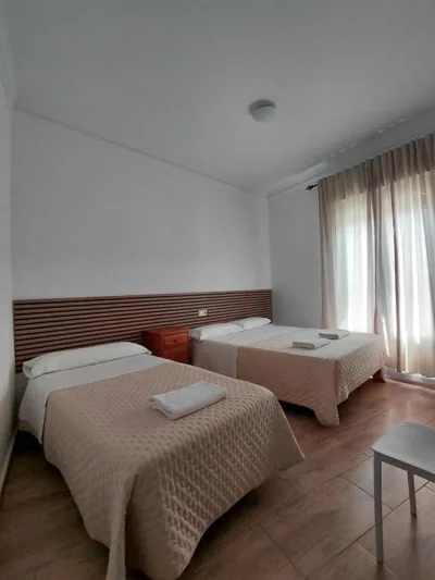Hostal Alcarayón Pilas — foto 10