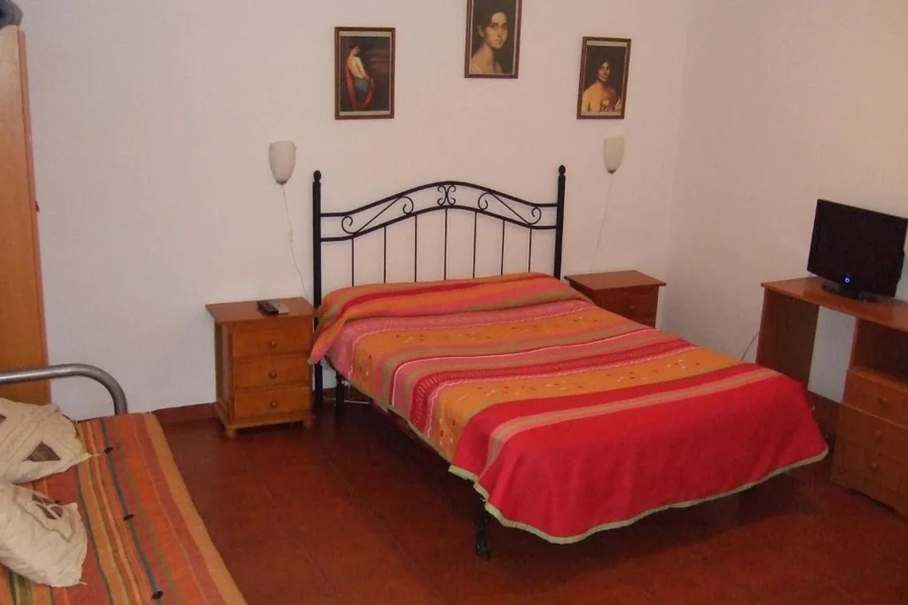 Habitación Doble — Hostal Alcazar I
