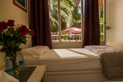 Hostal Alce — Foto 2