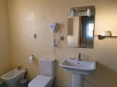 Hostal Alfil — Foto 8