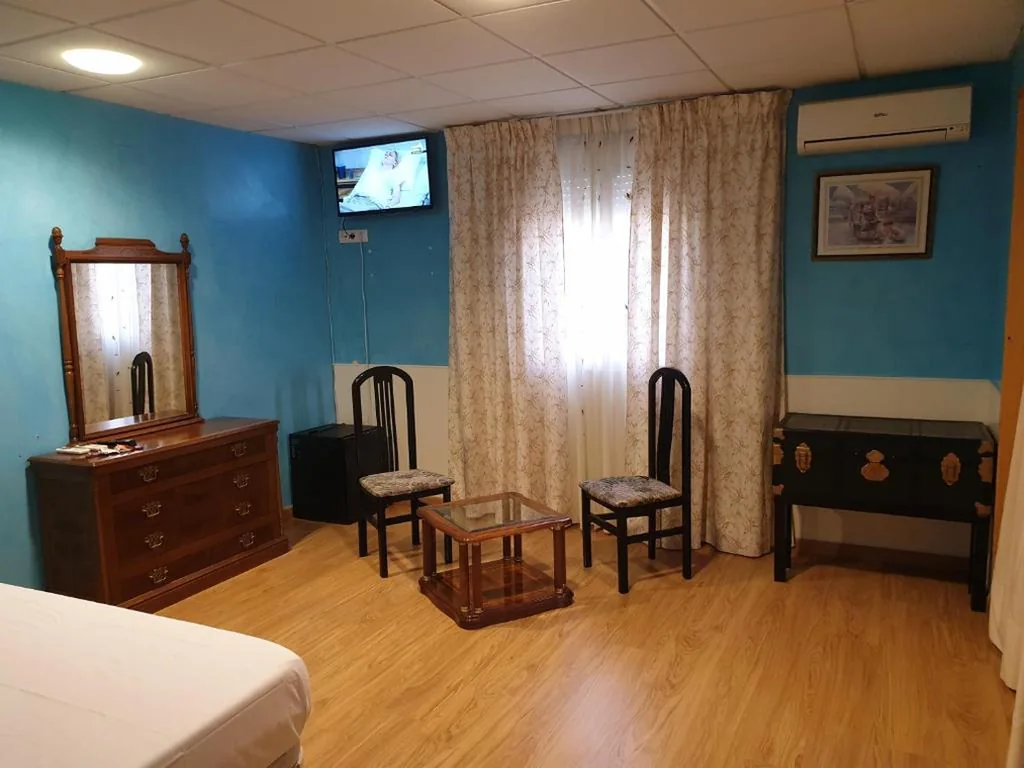 Suite — Hostal Alfil
