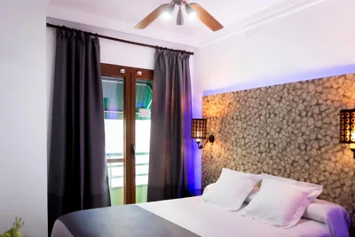 Hostal Alhambra - Adults Only — Foto 2