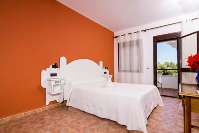 Hostal Alhambra — Foto 8