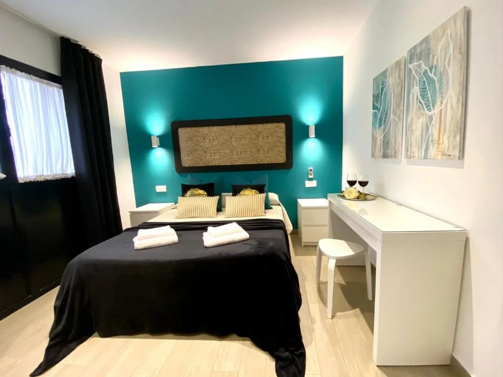 Quarto Duplo Deluxe — Hostal Alisol Boutique San Pedro