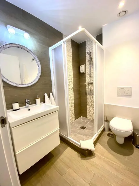 Quarto Duplo Standard - 2 camas — Hostal Alisol Boutique San Pedro