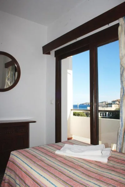 Hostal Alocs - beachfront — foto 4