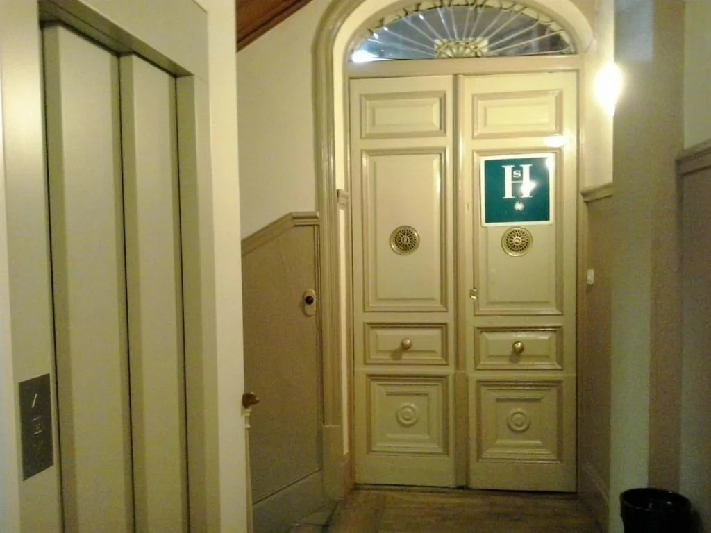 Hostal Alonso No Limit Madrid