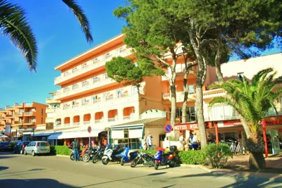 Hostal Alzina — foto 2
