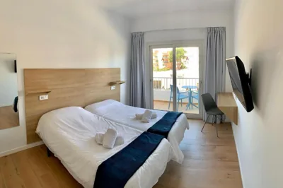 Hostal Alzina — foto 10