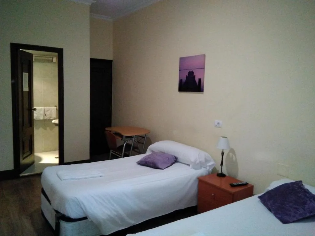 Quarto Familiar — Hostal Ancla Dorada