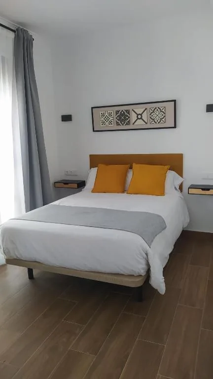 Tweepersoonskamer met balkon — Hostal Andalucía
