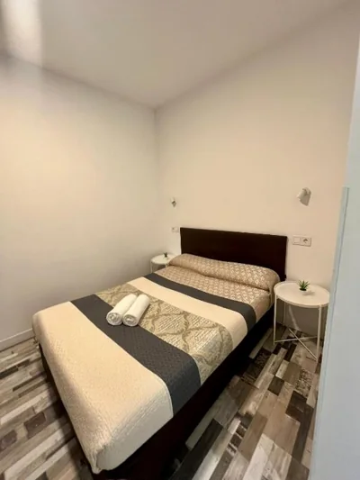HOSTAL ANDREA GRANVIA — foto 12