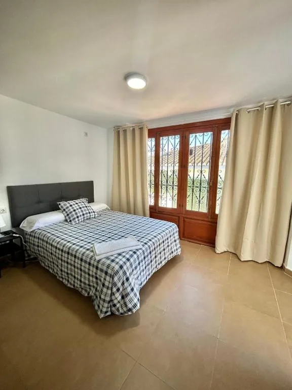 Monolocale — Hostal Apartamentos Playa del Palo