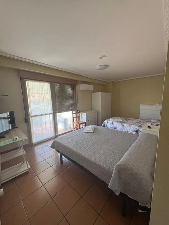 Triple Room with Terrace — Hostal Ardoi