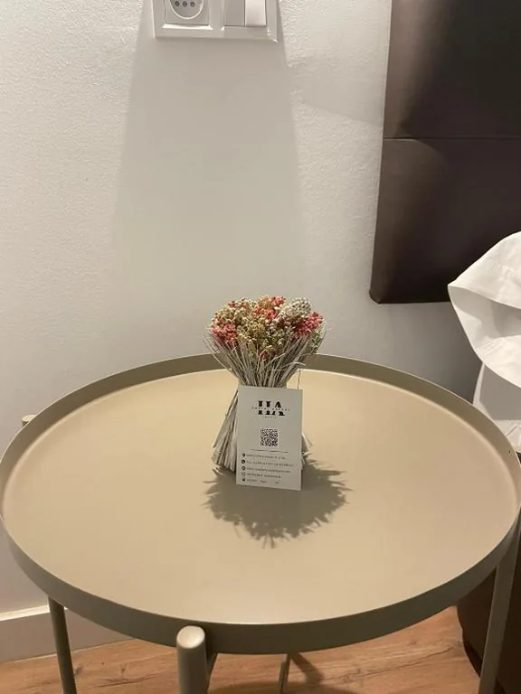 Habitación Doble con balcón — Hostal Arenal Madrid