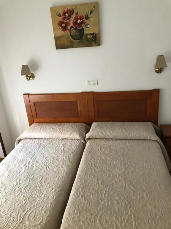 ダブルルーム — Hostal Argentina EN CACERES