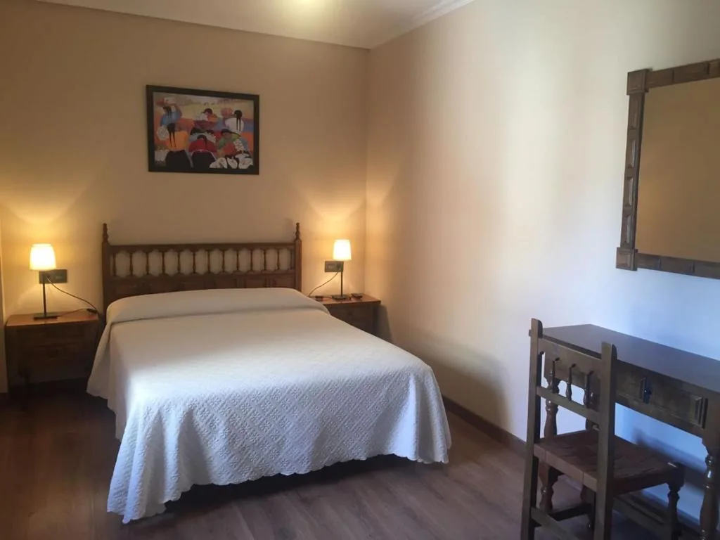 Tweepersoonskamer - 1 of 2 bedden — Hostal Argentino