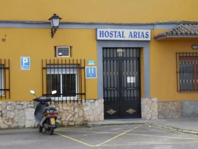 Hostal Arias — foto 9